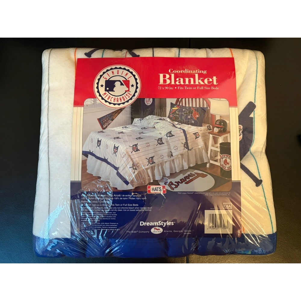 Vintage Atlanta Braves MLB 72" x 90" Plush Throw Blanket, The Bibb Company